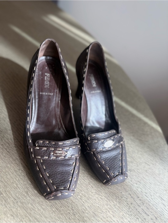 Fendi Shoes - Fendi Selleria Vintage Brown Leather Heels – Size 38.5